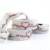 Купить недорого   Тесьма декоративная "Сердце из шиповника", ширина 30мм, Acufactum Ute Menze,  в интернет магазине Фэмили хоби